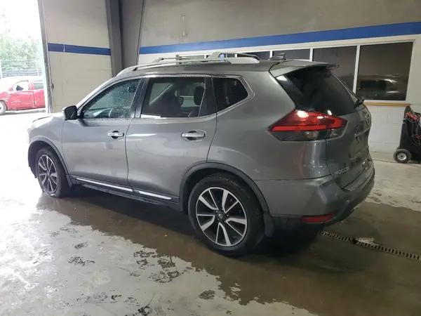 5N1AT2MV7HC827383 2017 NISSAN ROGUE - Image 2