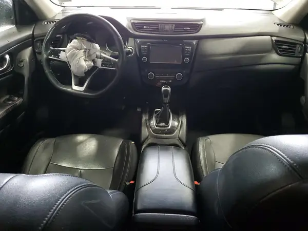 5N1AT2MV7HC827383 2017 NISSAN ROGUE - Image 8