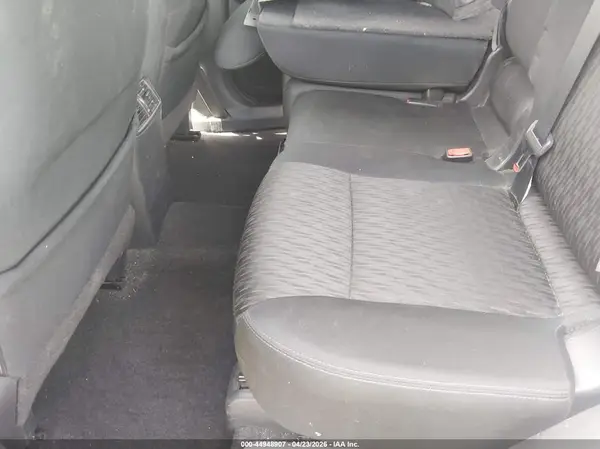 5N1AT2MV7HC832633 2017 NISSAN ROGUE - Image 8