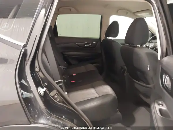 5N1AT2MV7HC839145 2017 NISSAN ROGUE - Image 8