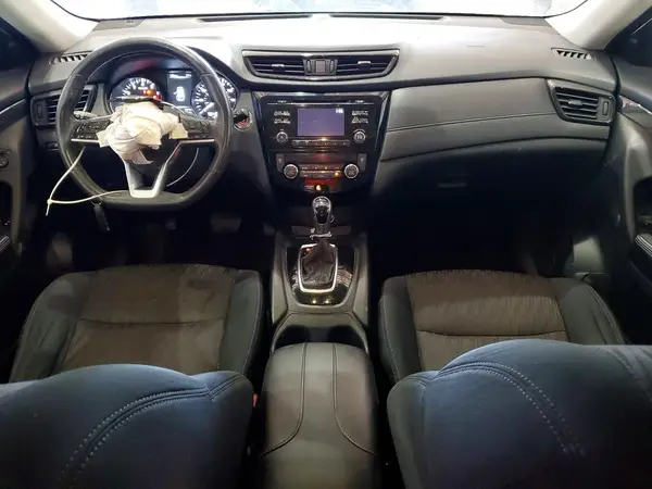 5N1AT2MV7HC843616 2017 NISSAN ROGUE - Image 8