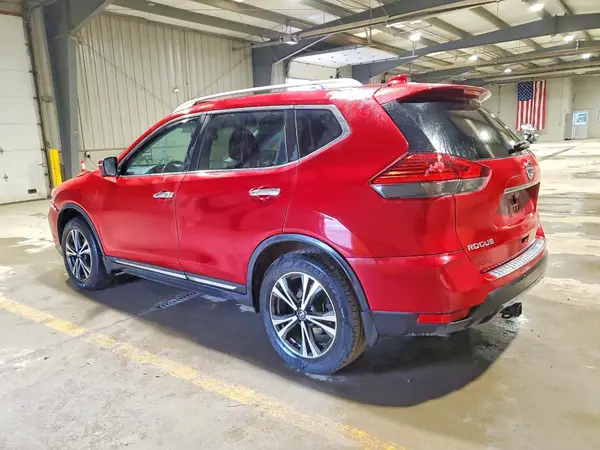 5N1AT2MV7HC844328 2017 NISSAN ROGUE - Image 2