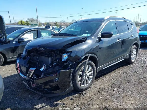 5N1AT2MV7HC844393 2017 NISSAN ROGUE - Image 2