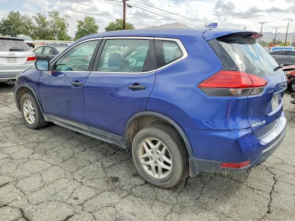 5N1AT2MV7HC846435 2017 NISSAN ROGUE - Image 2