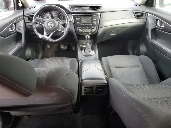 5N1AT2MV7HC852493 2017 NISSAN ROGUE - Image 8