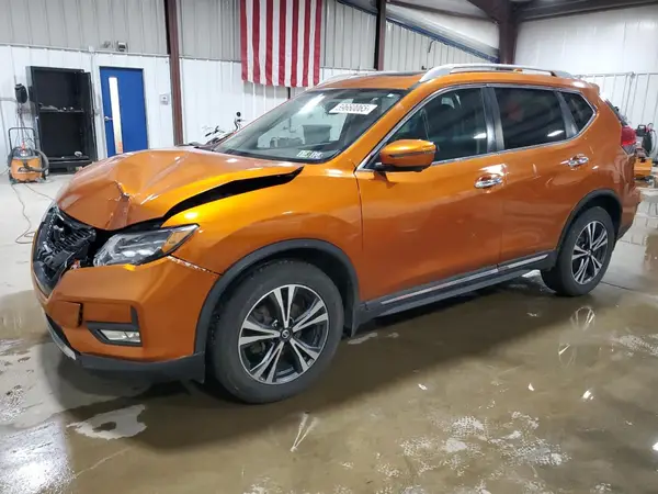 5N1AT2MV7HC859069 2017 NISSAN ROGUE - Image 1