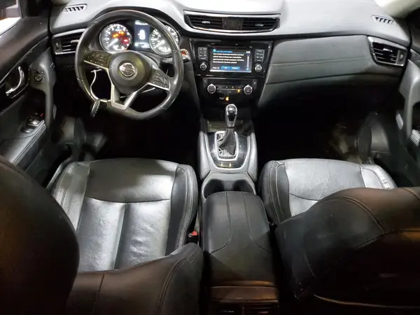 5N1AT2MV7HC859069 2017 NISSAN ROGUE - Image 8