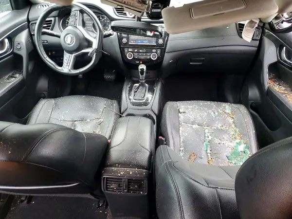 5N1AT2MV7HC859699 2017 NISSAN ROGUE - Image 8