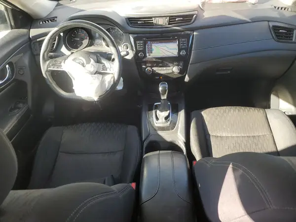 5N1AT2MV7HC861047 2017 NISSAN ROGUE - Image 8