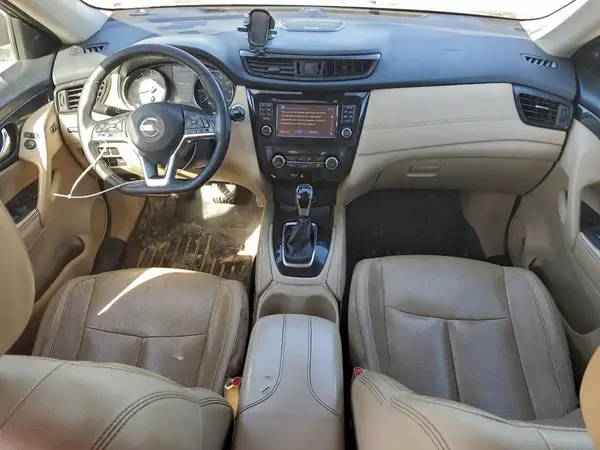 5N1AT2MV7HC861324 2017 NISSAN ROGUE - Image 8