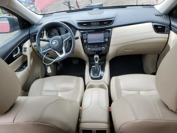 5N1AT2MV7HC863588 2017 NISSAN ROGUE - Image 8