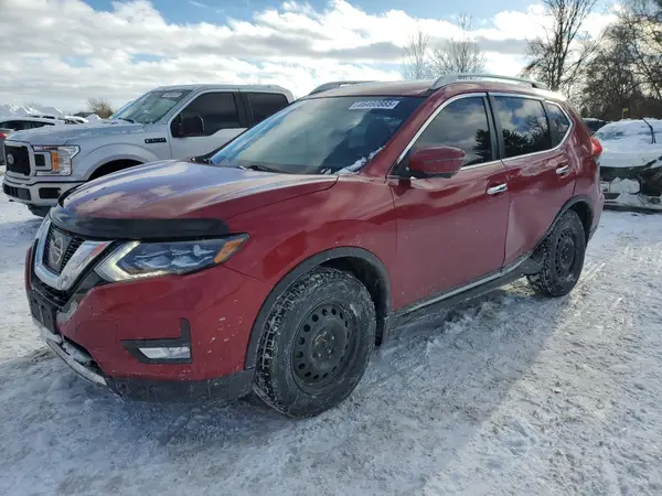 5N1AT2MV7HC864272 2017 NISSAN ROGUE - Image 1