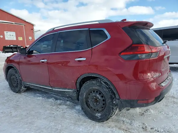 5N1AT2MV7HC864272 2017 NISSAN ROGUE - Image 2