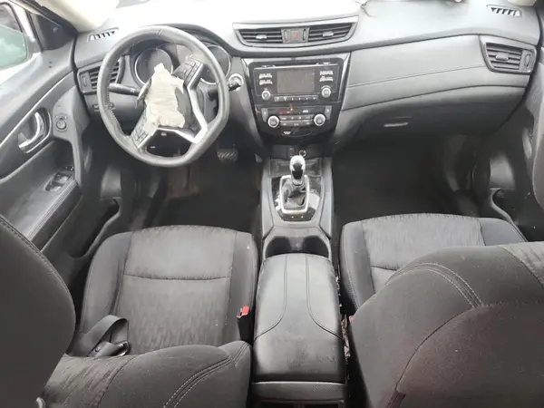 5N1AT2MV7HC864546 2017 NISSAN ROGUE - Image 8