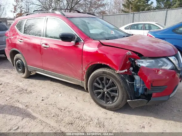 5N1AT2MV7HC874073 2017 NISSAN ROGUE - Image 1