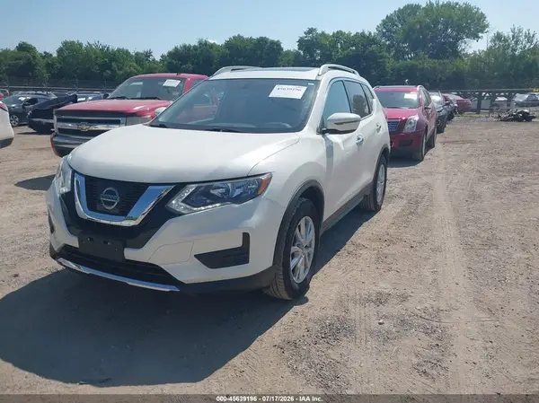 5N1AT2MV7HC881251 2017 NISSAN ROGUE - Image 2