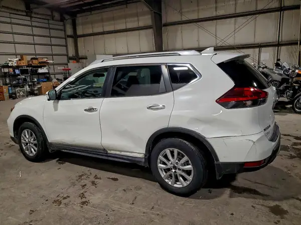 5N1AT2MV7HC881914 2017 NISSAN ROGUE - Image 2