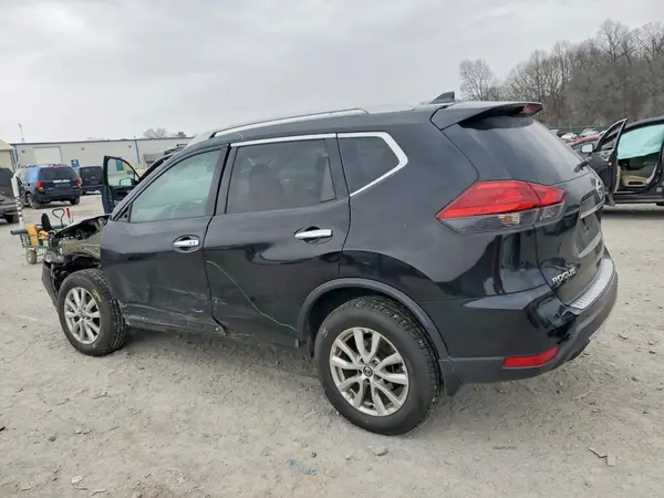 5N1AT2MV7HC882061 2017 NISSAN ROGUE - Image 2