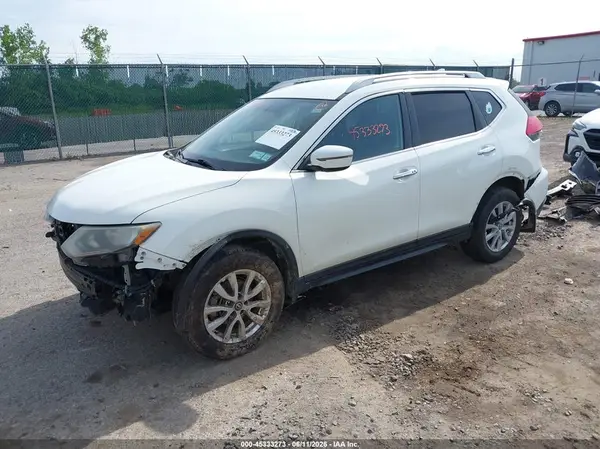 5N1AT2MV7HC884473 2017 NISSAN ROGUE - Image 2