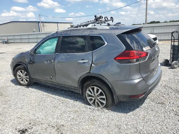 5N1AT2MV7HC885350 2017 NISSAN ROGUE - Image 2