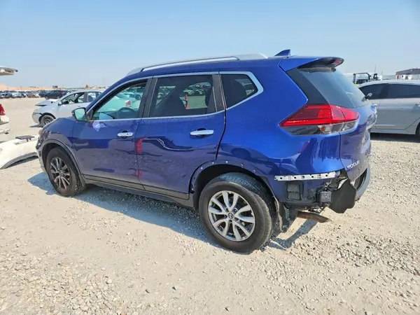 5N1AT2MV7HC888569 2017 NISSAN ROGUE - Image 2