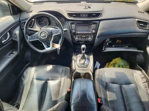 5N1AT2MV7HC889141 2017 NISSAN ROGUE - Image 8