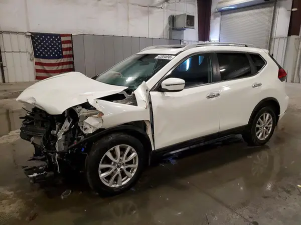 5N1AT2MV7HC892279 2017 NISSAN ROGUE - Image 1