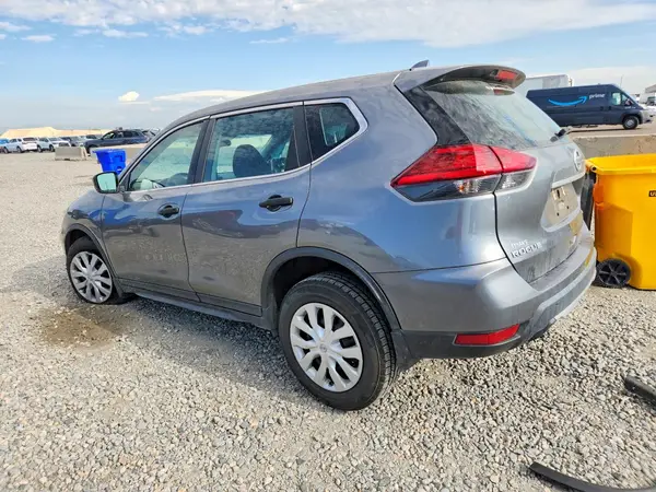 5N1AT2MV7HC893111 2017 NISSAN ROGUE - Image 2