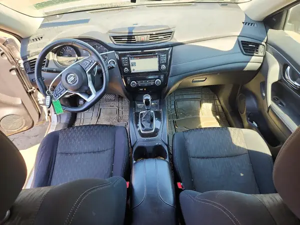 5N1AT2MV7HC896798 2017 NISSAN ROGUE - Image 8