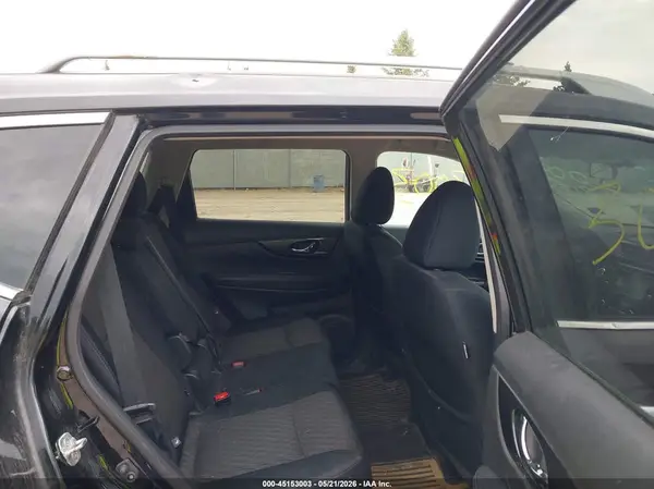 5N1AT2MV7JC700896 2018 NISSAN ROGUE - Image 8