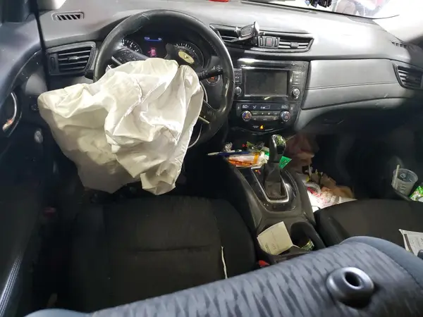 5N1AT2MV7JC701840 2018 NISSAN ROGUE - Image 8