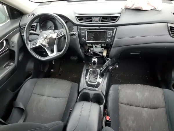 5N1AT2MV7JC705788 2018 NISSAN ROGUE - Image 8