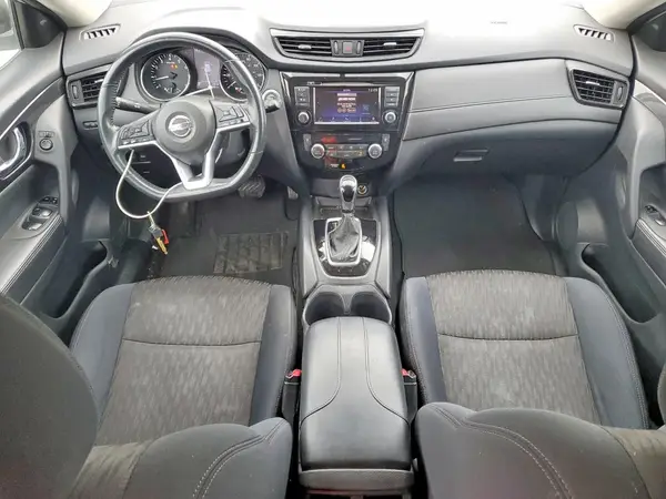 5N1AT2MV7JC709517 2018 NISSAN ROGUE - Image 8