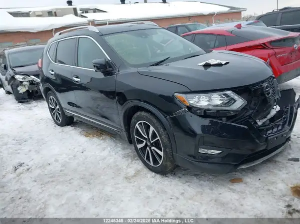 5N1AT2MV7JC715687 2018 NISSAN ROGUE - Image 1