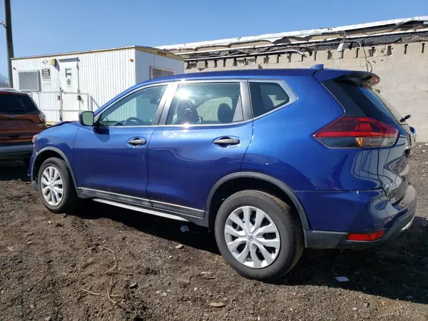 5N1AT2MV7JC718329 2018 NISSAN ROGUE - Image 2