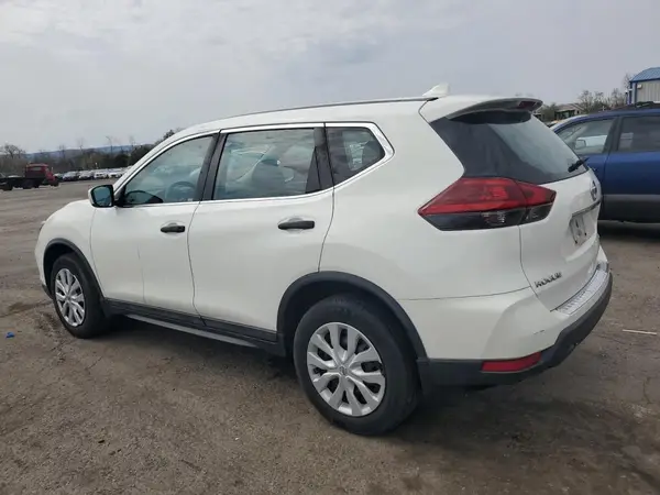 5N1AT2MV7JC719450 2018 NISSAN ROGUE - Image 2