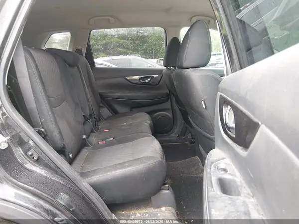 5N1AT2MV7JC727130 2018 NISSAN ROGUE - Image 8
