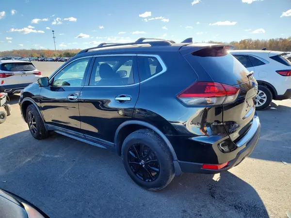 5N1AT2MV7JC728682 2018 NISSAN ROGUE - Image 2