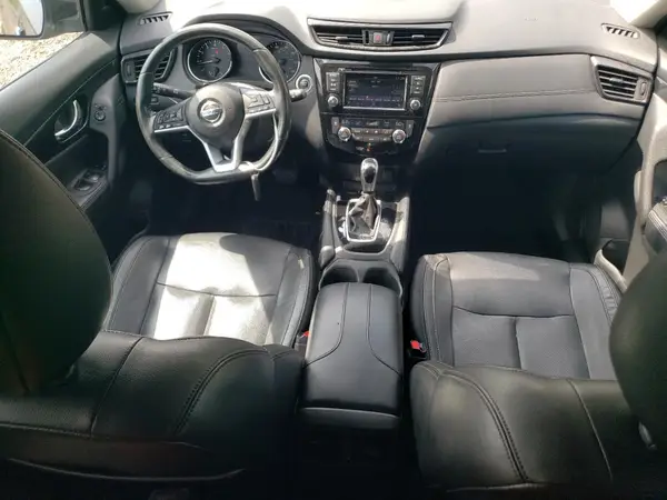 5N1AT2MV7JC729833 2018 NISSAN ROGUE - Image 8