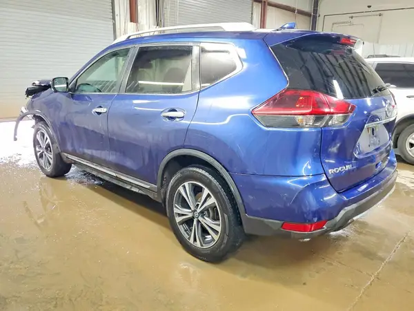 5N1AT2MV7JC731453 2018 NISSAN ROGUE - Image 2