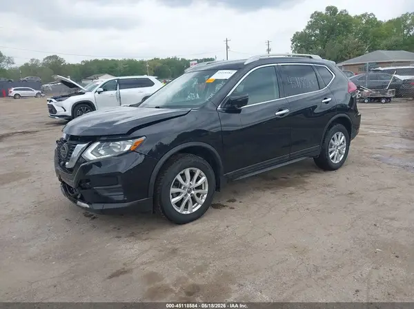5N1AT2MV7JC742484 2018 NISSAN ROGUE - Image 2