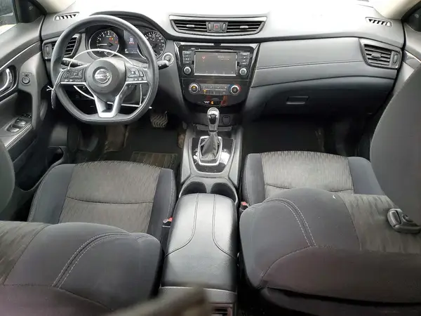 5N1AT2MV7JC747135 2018 NISSAN ROGUE - Image 8