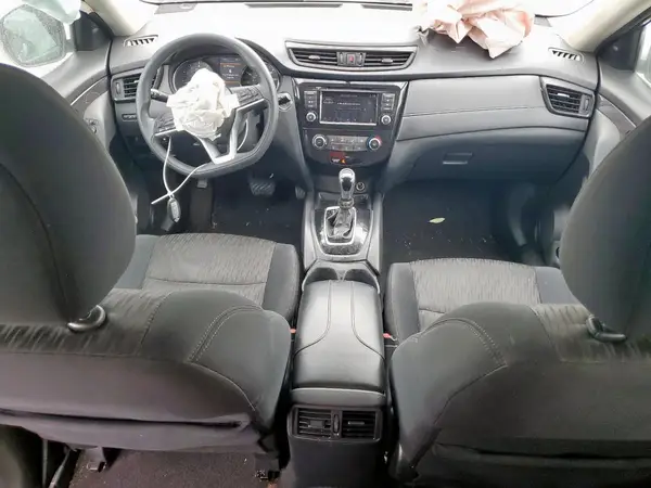 5N1AT2MV7JC748897 2018 NISSAN ROGUE - Image 8