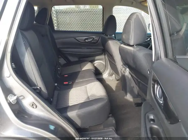 5N1AT2MV7JC753047 2018 NISSAN ROGUE - Image 8