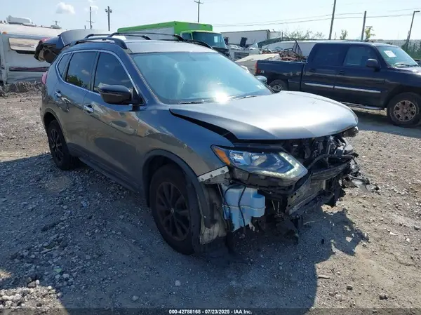 5N1AT2MV7JC754859 2018 NISSAN ROGUE - Image 1