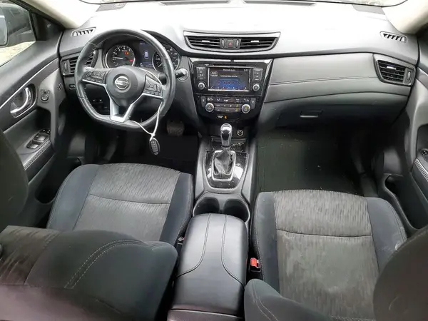 5N1AT2MV7JC755252 2018 NISSAN ROGUE - Image 8