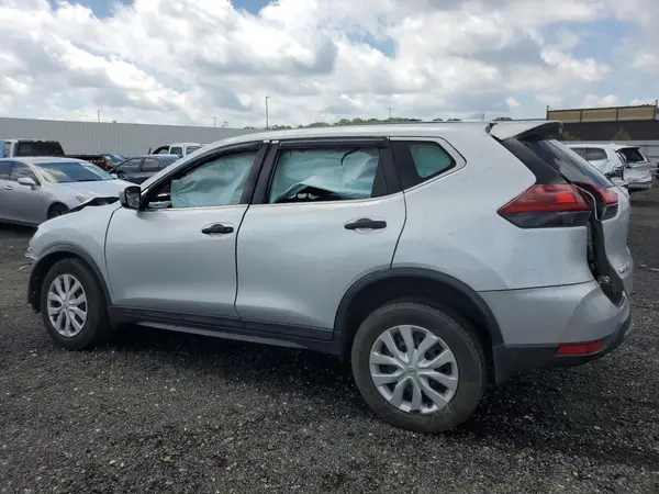 5N1AT2MV7JC756224 2018 NISSAN ROGUE - Image 2
