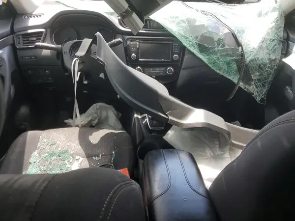 5N1AT2MV7JC756224 2018 NISSAN ROGUE - Image 8