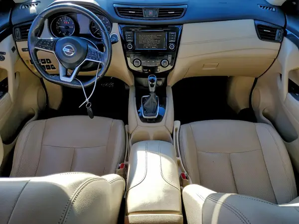 5N1AT2MV7JC757485 2018 NISSAN ROGUE - Image 8