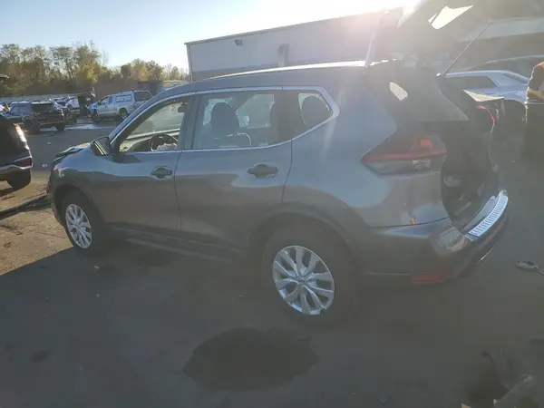 5N1AT2MV7JC758295 2018 NISSAN ROGUE - Image 2